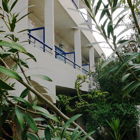 Pericles Studios Agia Marina  Exteriör bild